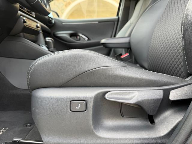 TOYOTA Yaris 1.5 130CV LOUNGE HYBRID+NAVI+ADAS+LED+PELLE+RCAM