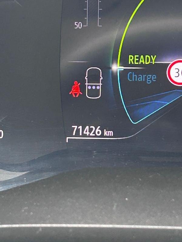 Renault Captur E-Tech hybrid 1.6 E-TECH HEV 145 EQUILIBRE AUTO