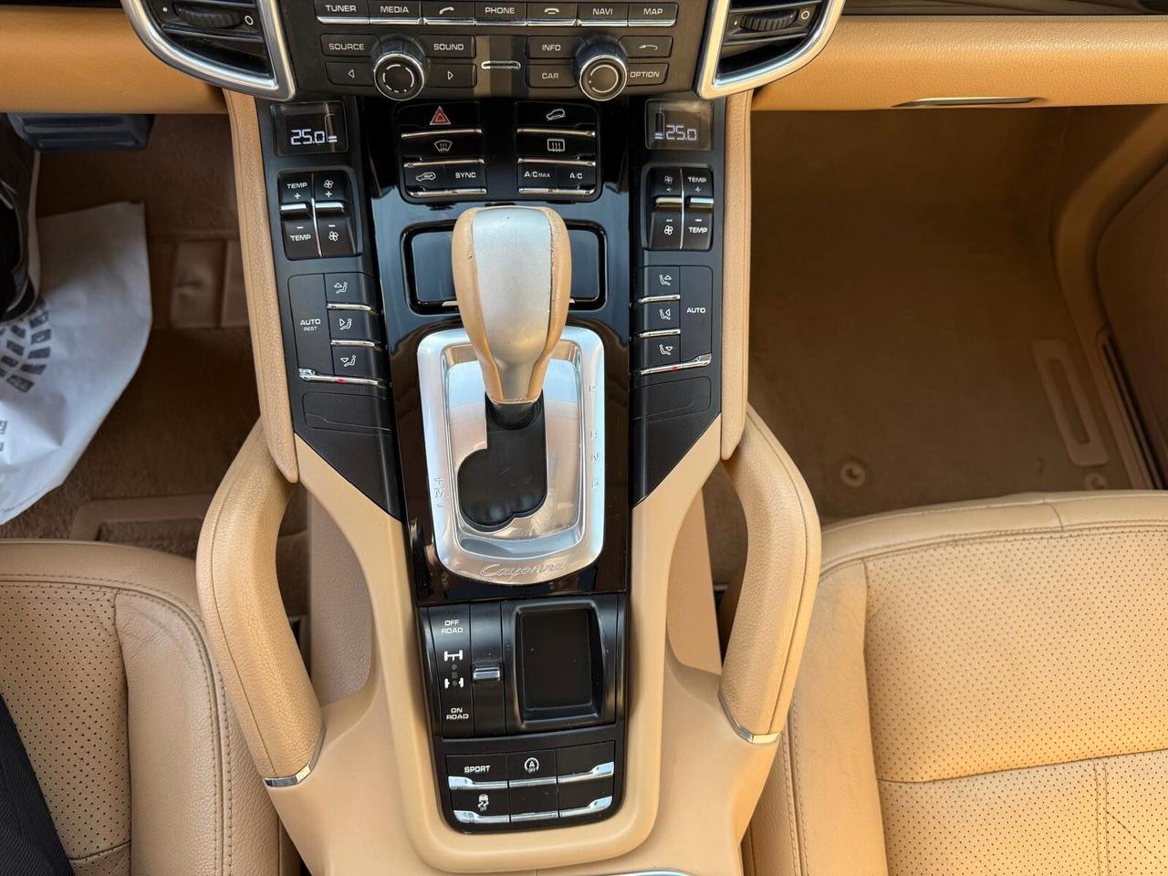 Porsche Cayenne 3.0 D FULL OPTIONAL ESCLUSIVA PERFETTA AFFARE