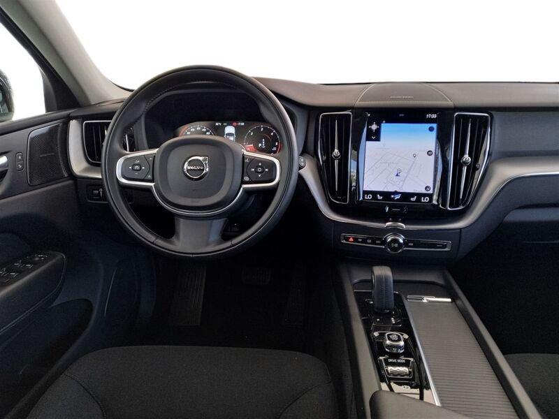 Volvo XC60 B4 197+14 CV AWD Automatica NAVI LED Momentum Pro