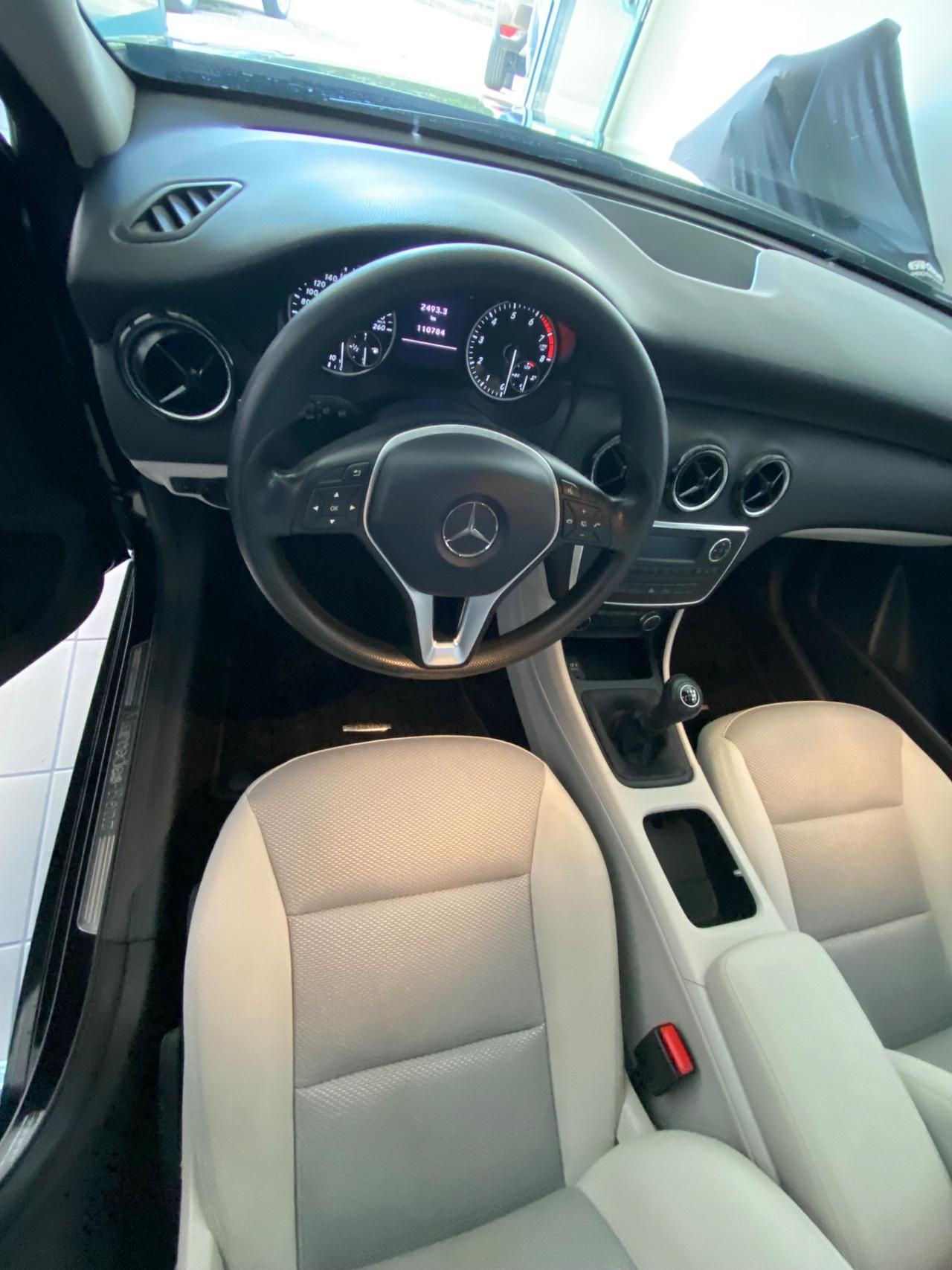 Mercedes-benz A 180 BlueEFFICIENCY Sport