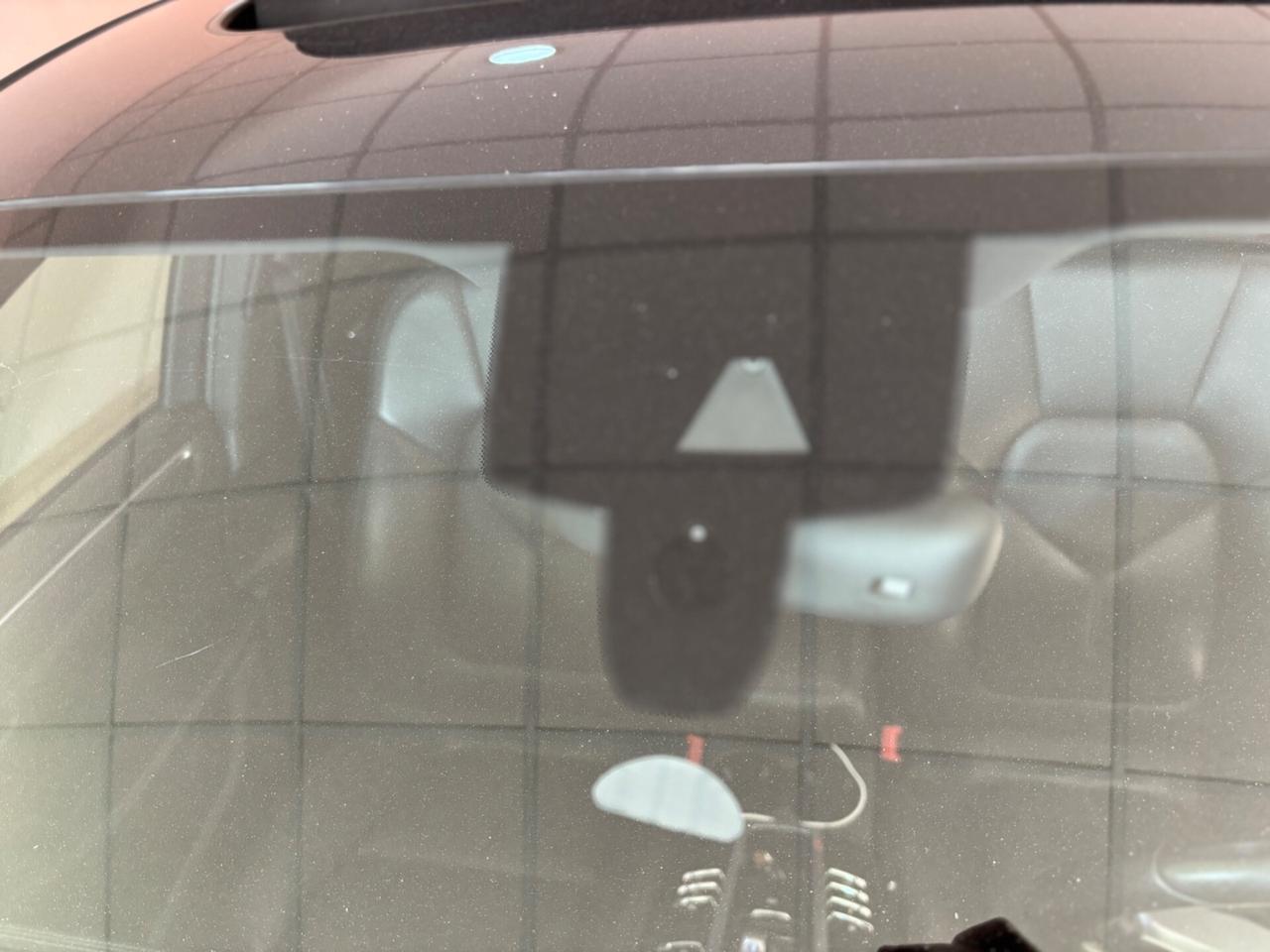 Porsche Macan 2.0 245 cv matrix-navi-tetto-pelle permute finanziamenti