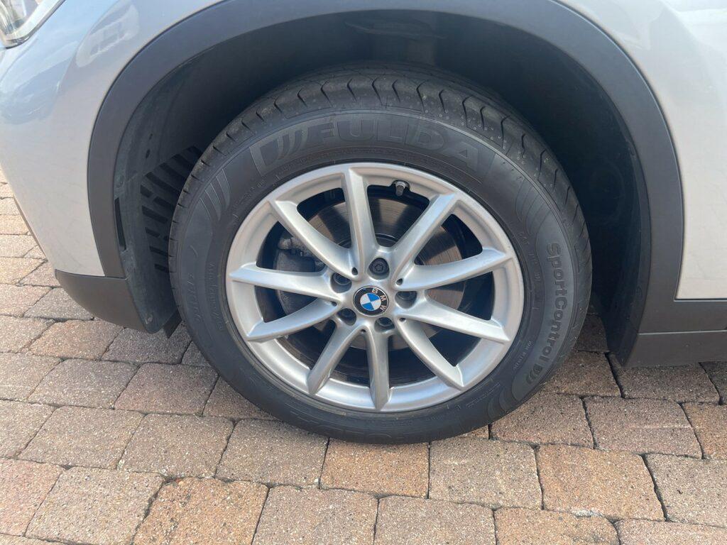 BMW X1 18 i Advantage sDrive Auto