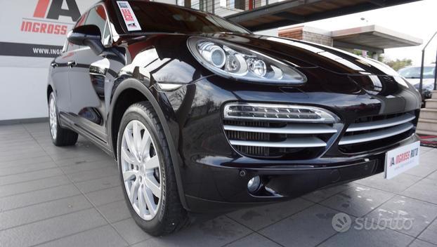 PORSCHE Cayenne 3.0 Diesel 250CV Platinum Editio
