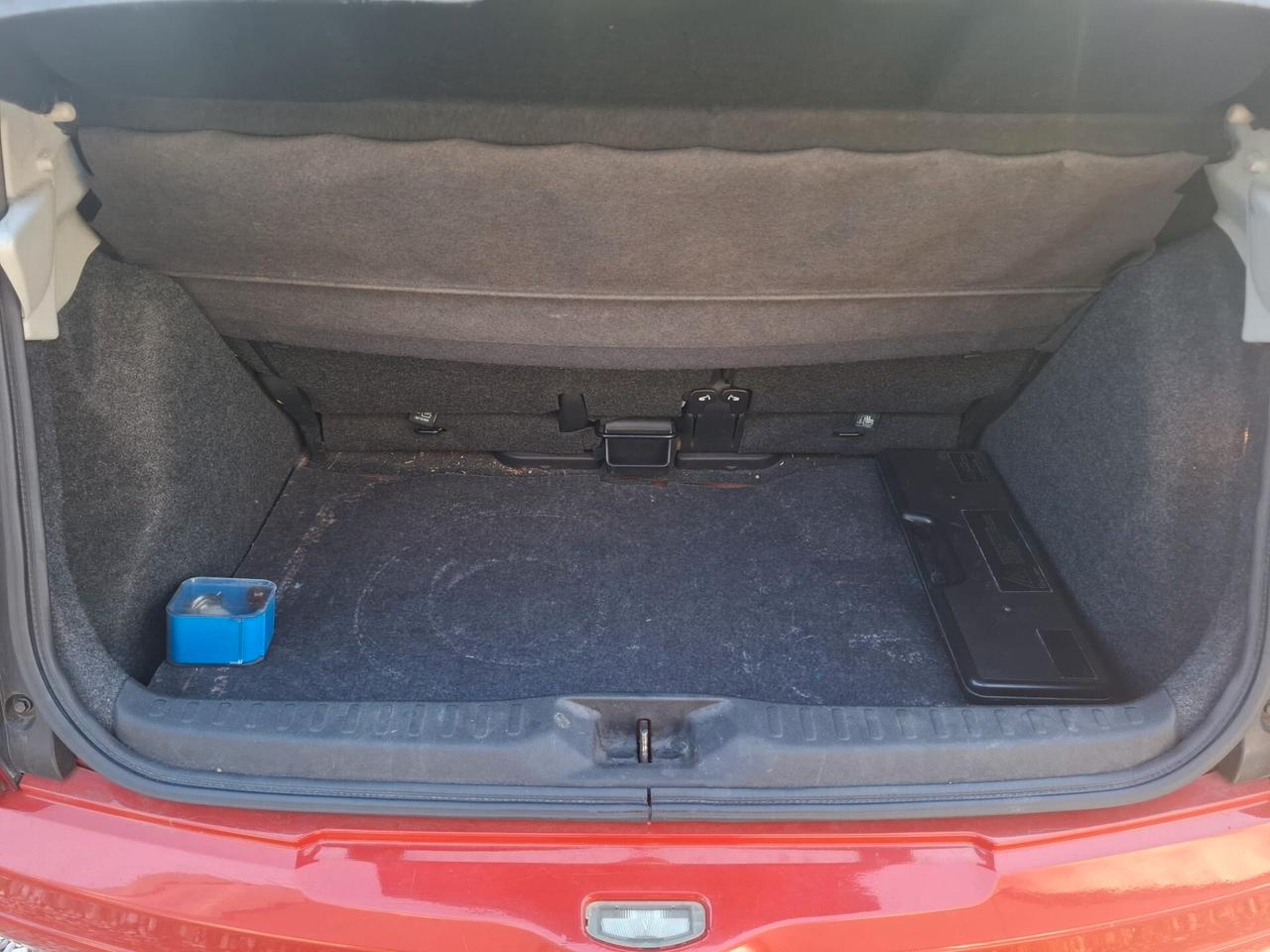 Nissan Micra 1.2 16V 3 porte Acenta