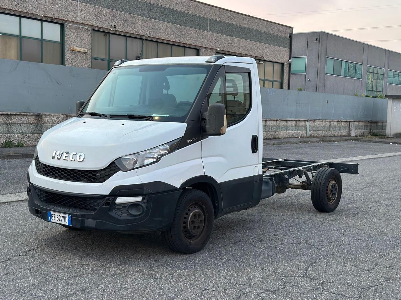 Iveco a telaio motore da rivedere