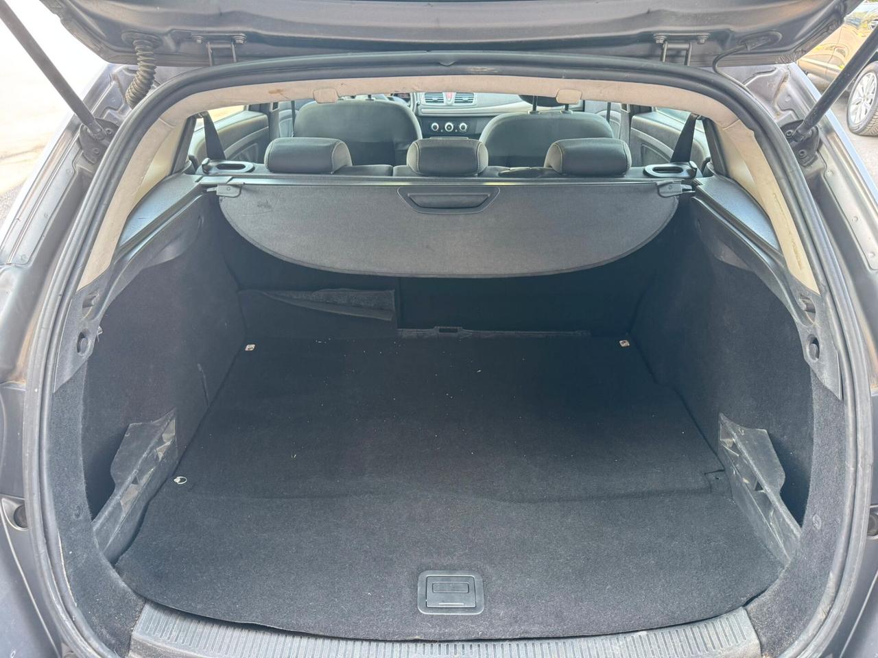 Renault Megane Mégane 1.5 dCi 90CV SporTour Confort