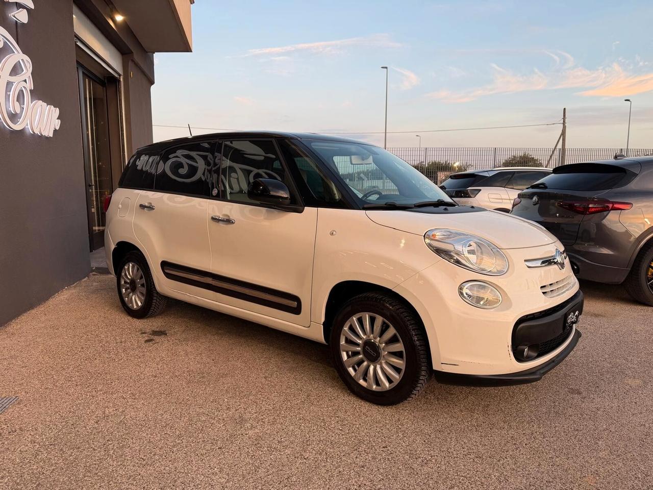 Fiat 500L 0.9CC LOUNGE 85CV 62KW OK NEOPATENTATI ANNO 2014