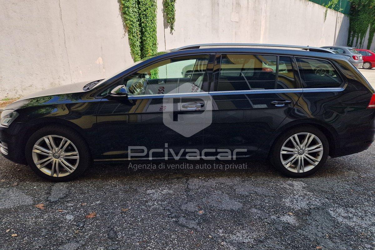 VOLKSWAGEN Golf Variant 2.0 TDI DSG Executive BlueMotion Tech.