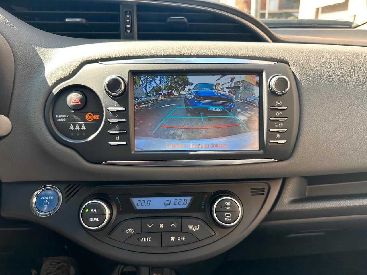 Toyota Yaris 1.5 Hybrid 5 porte Active