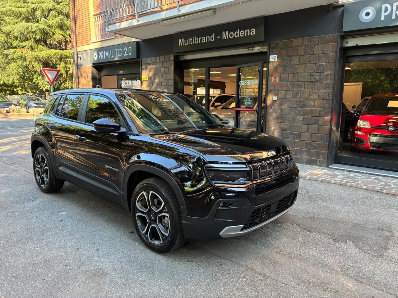 Jeep Avenger 1.2 Turbo 110 CV MHEV Summit