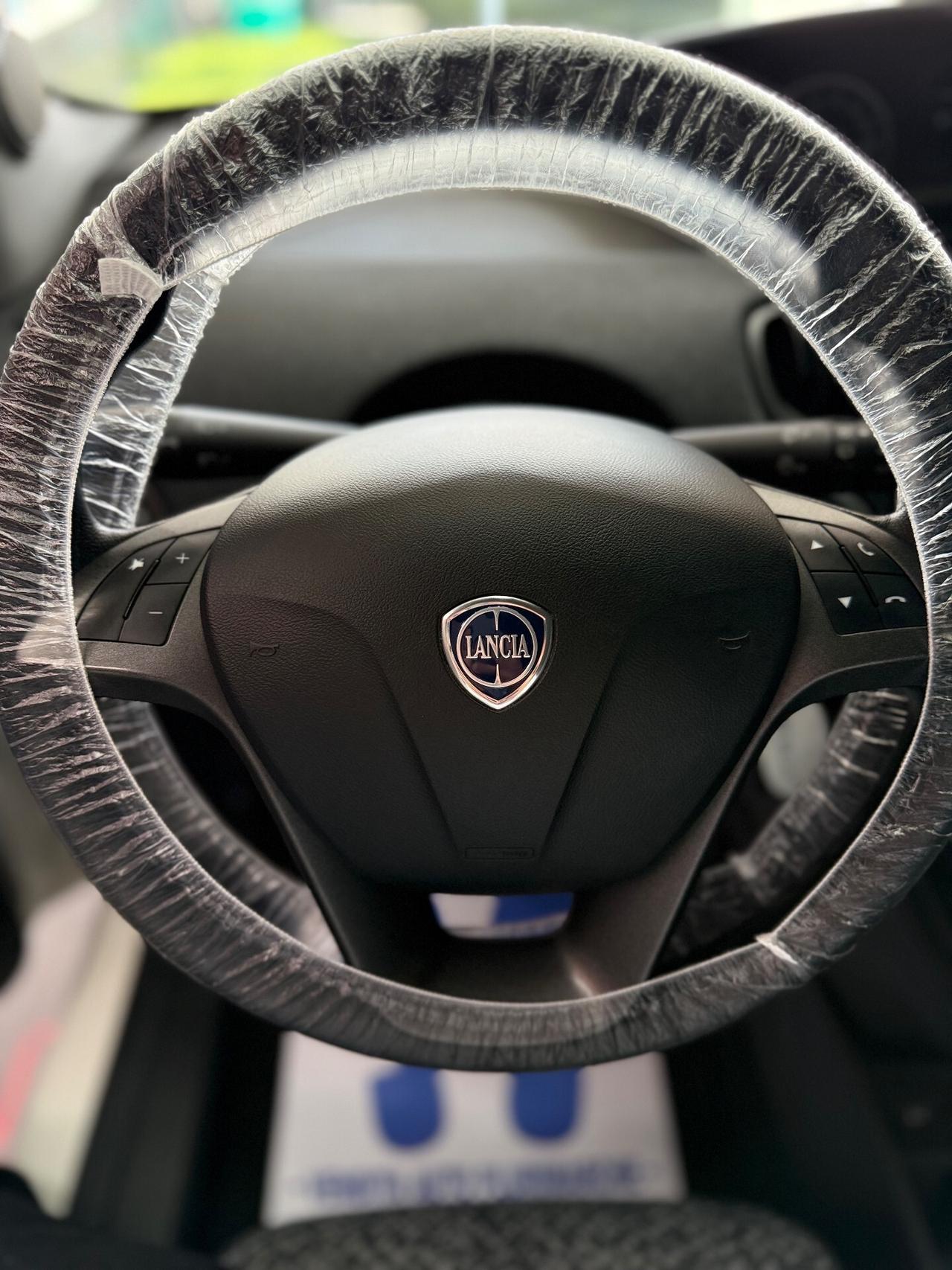 Lancia Ypsilon 0.9 TwinAir Gold 12/2020