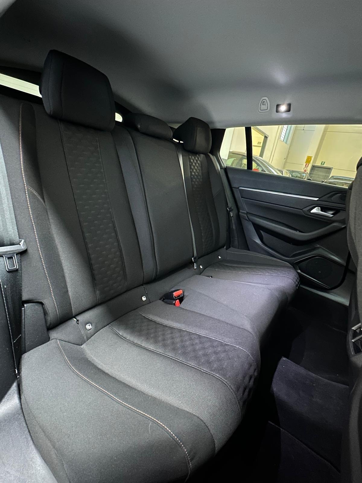 Peugeot 508 BlueHDi 130 Stop&Start EAT8 SW Allure