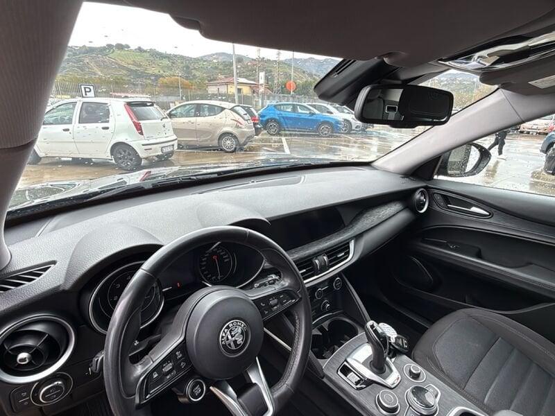 Alfa Romeo Stelvio 2020 2.2 t Business Q4 190cv auto