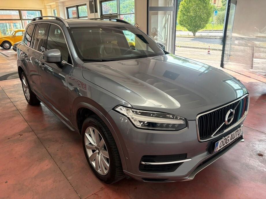 VOLVO XC 90 CAMBIO AUT.4X4 POSTI 7 Diesel 2000 CV 235 Garanzia 12 mesi