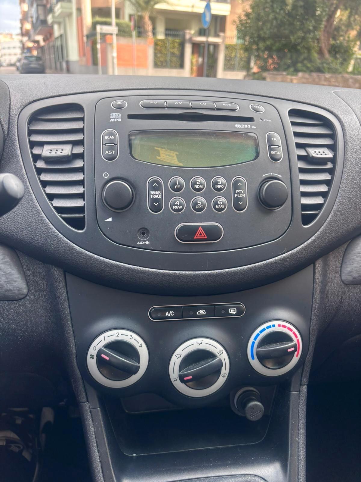 Hyundai i10 1.1 12V FIORUCCI SOFT TOP