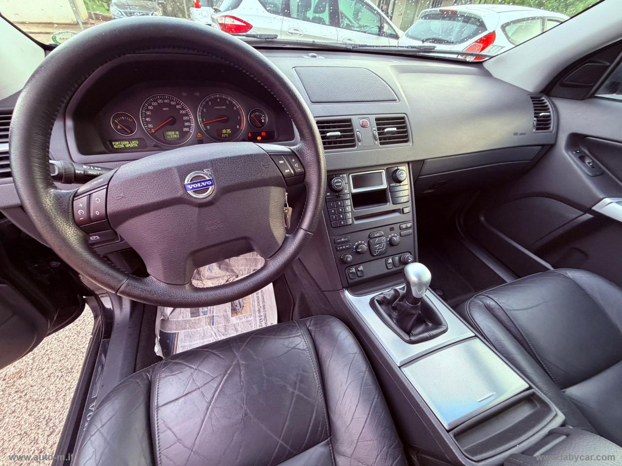 VOLVO XC90 2.5 T AWD Optima