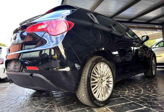 Alfa Romeo Giulietta TOTAL BALCK CERCHI SPORT UNIPRO!