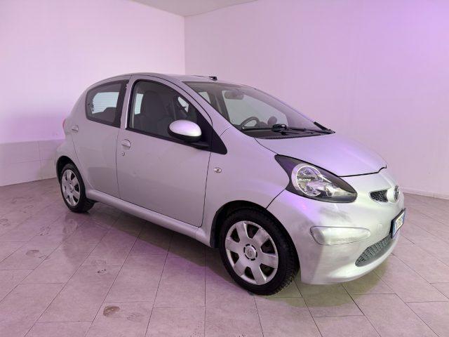 TOYOTA Aygo 1.0 12V VVT-i 5 porte