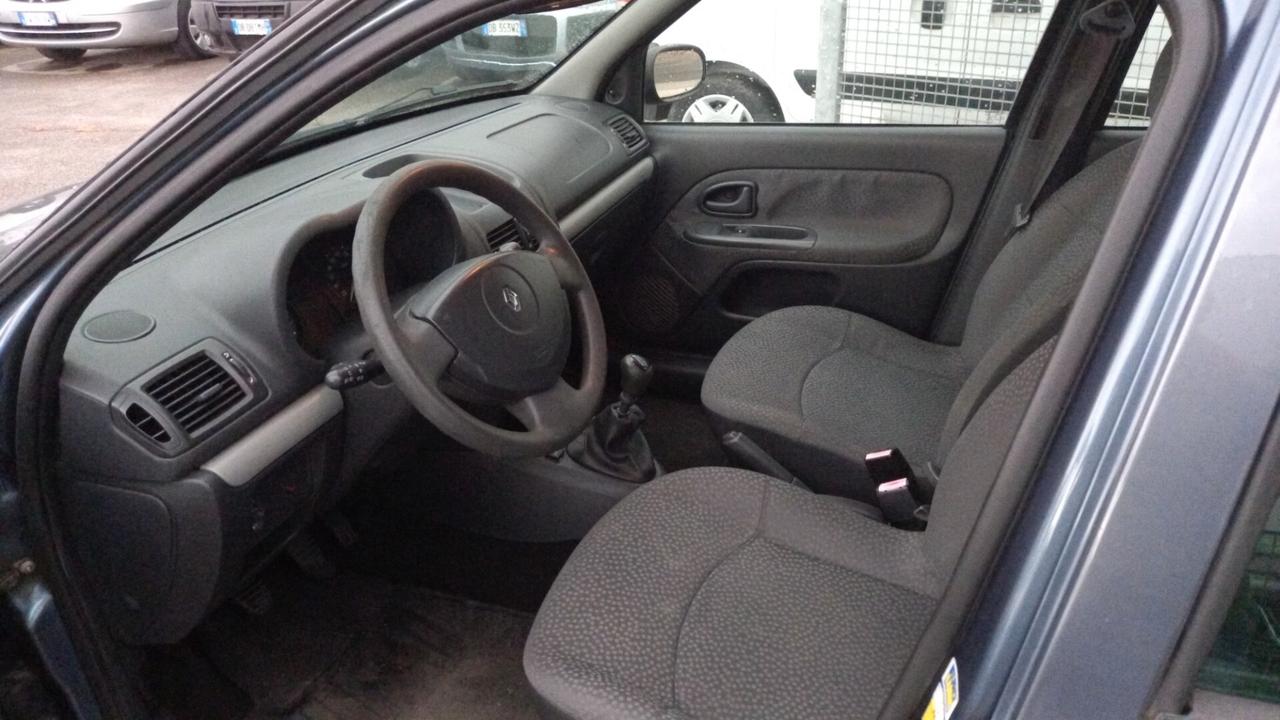 Renault Clio Storia 1.2 5 porte GPL Confort