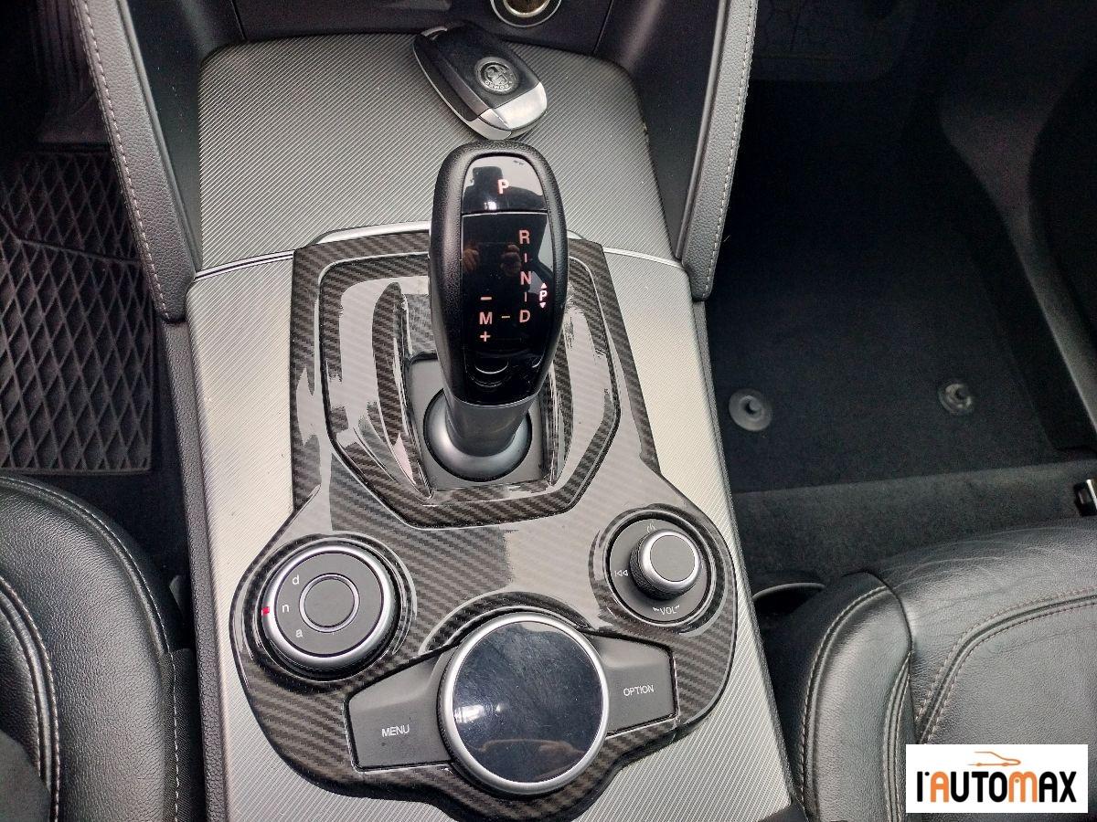 ALFA ROMEO - Stelvio - 2.2 T.diesel 180CV AT8 RWD Bus.