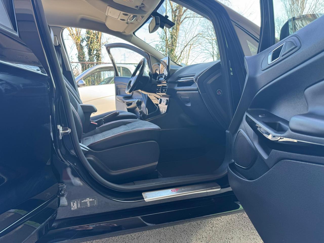 Ford EcoSport 1.0 ST-Line Black GARANZIA 24 MESI