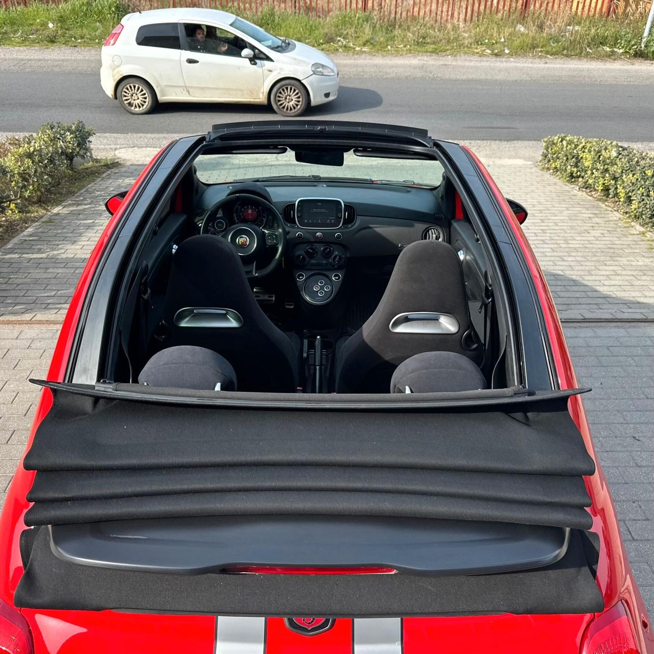 Abarth 595 1.4 Turbo T-Jet 180 CV Competizione
