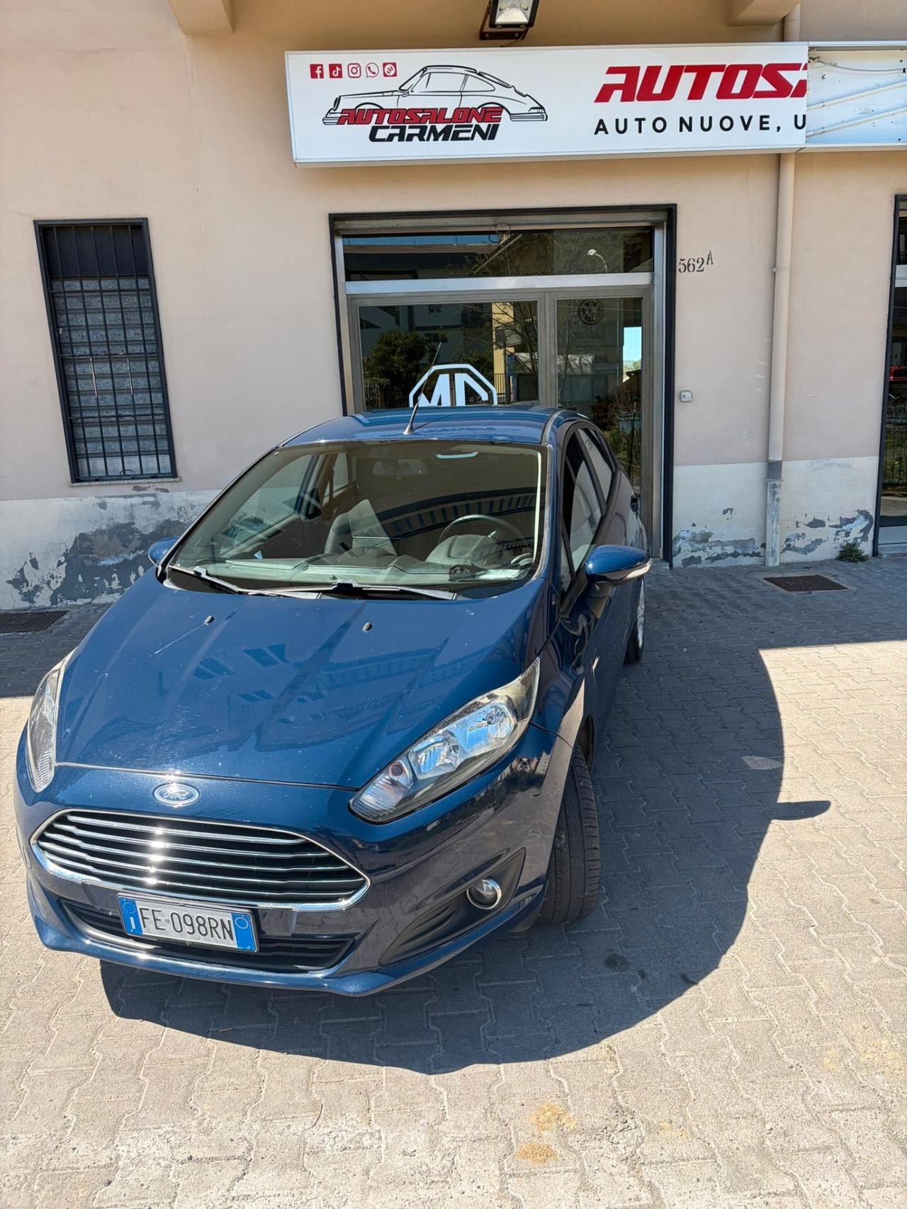 Ford Fiesta 1.5 TDCi 75CV 5 porte Titanium