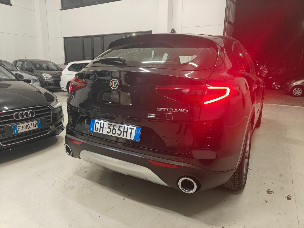 Alfa Romeo Stelvio 2.2 Turbodiesel 190 CV AT8 Q4 Business