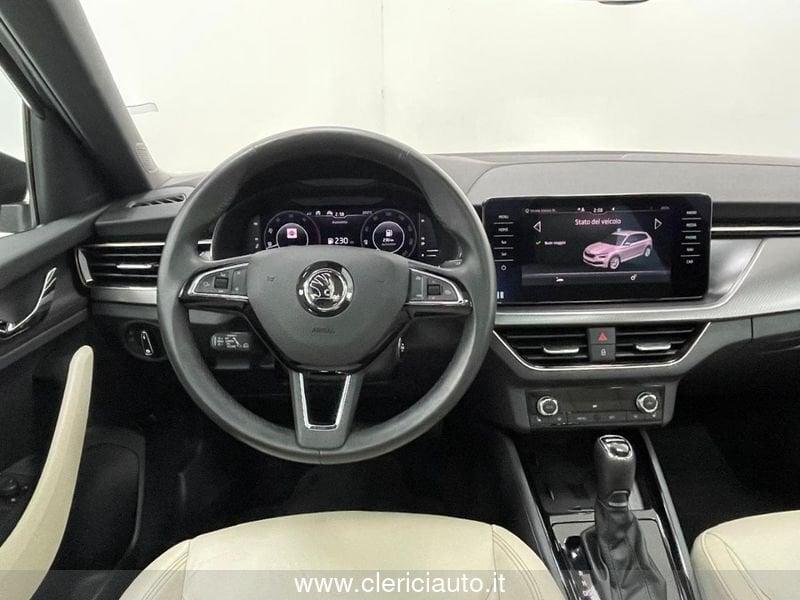 Skoda Kamiq 1.6 TDI SCR DSG Dark Shade (TETTO PAN.)