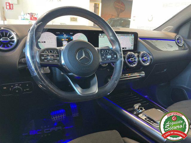 MERCEDES-BENZ B 180 d Auto Premium AMG *PACK LUCI