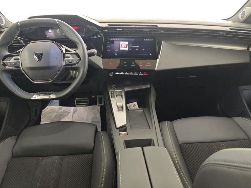 Peugeot 408 Hybrid 145 e-DCS6 GT