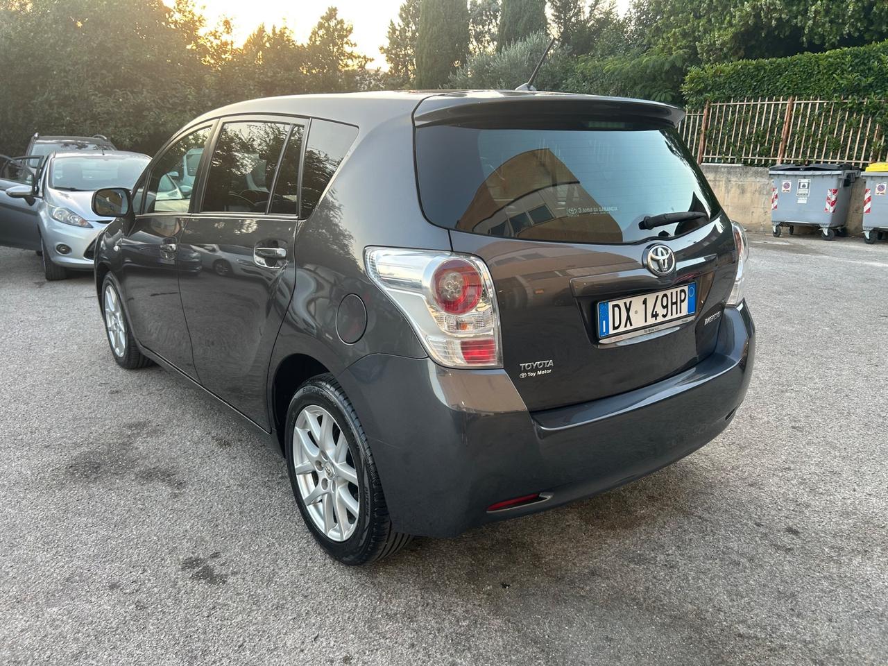Toyota Verso 2.0 D tetto panoramico Euro5
