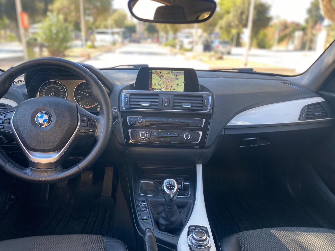 Bmw 116d 5p. Urban 1.5