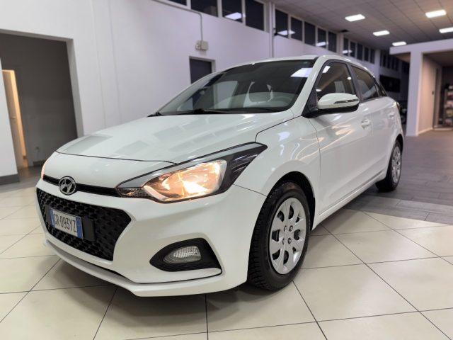 HYUNDAI i20 1.2 5 porte Connectline