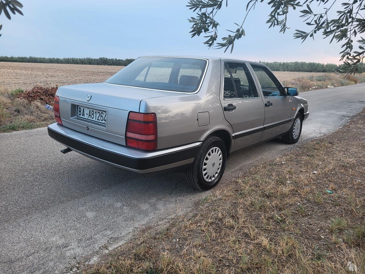 Lancia Thema 2.0 i.e.