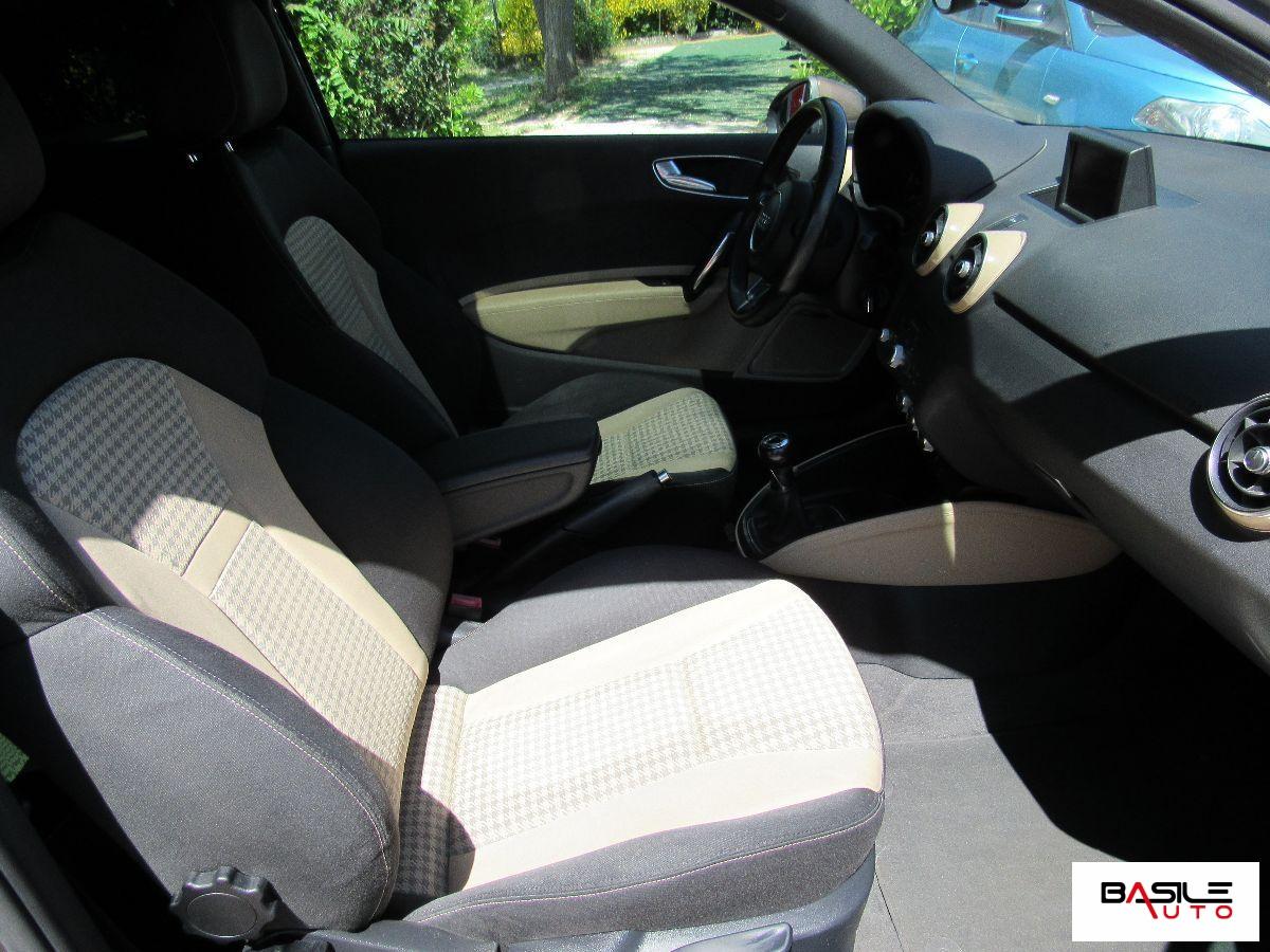 AUDI - A1 - 1.6 TDI S-LINE