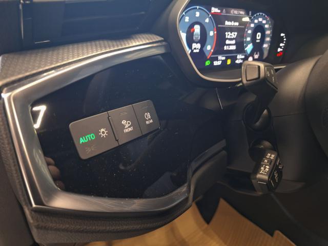 AUDI Q3 SPB 35 TDI S tronic S line edition