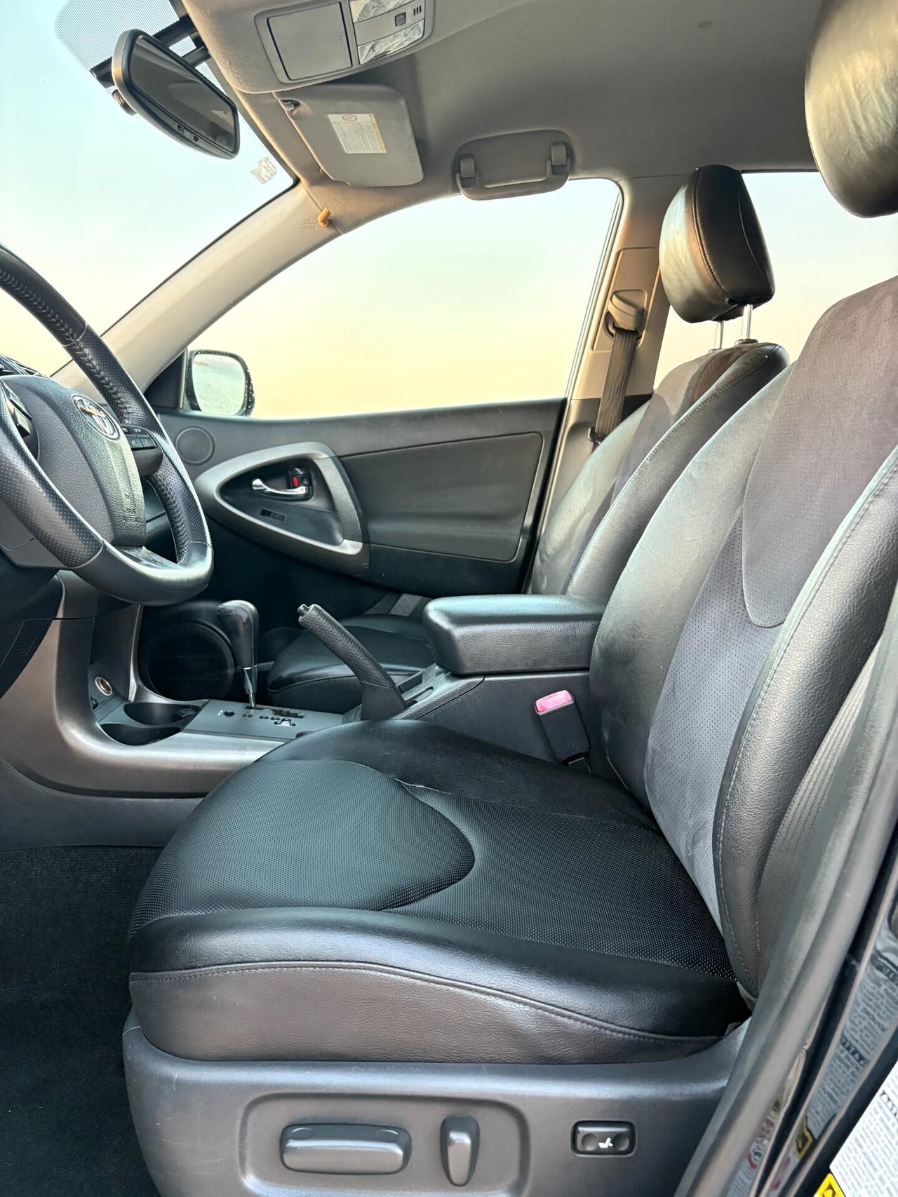 Toyota RAV 4 RAV4 2.2 D-4D 150 CV Lounge