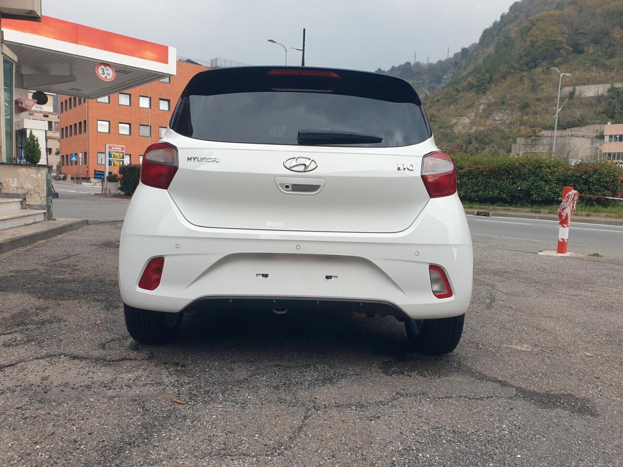 Hyundai i 10 1.0 select ,navi,pdc,telecamera