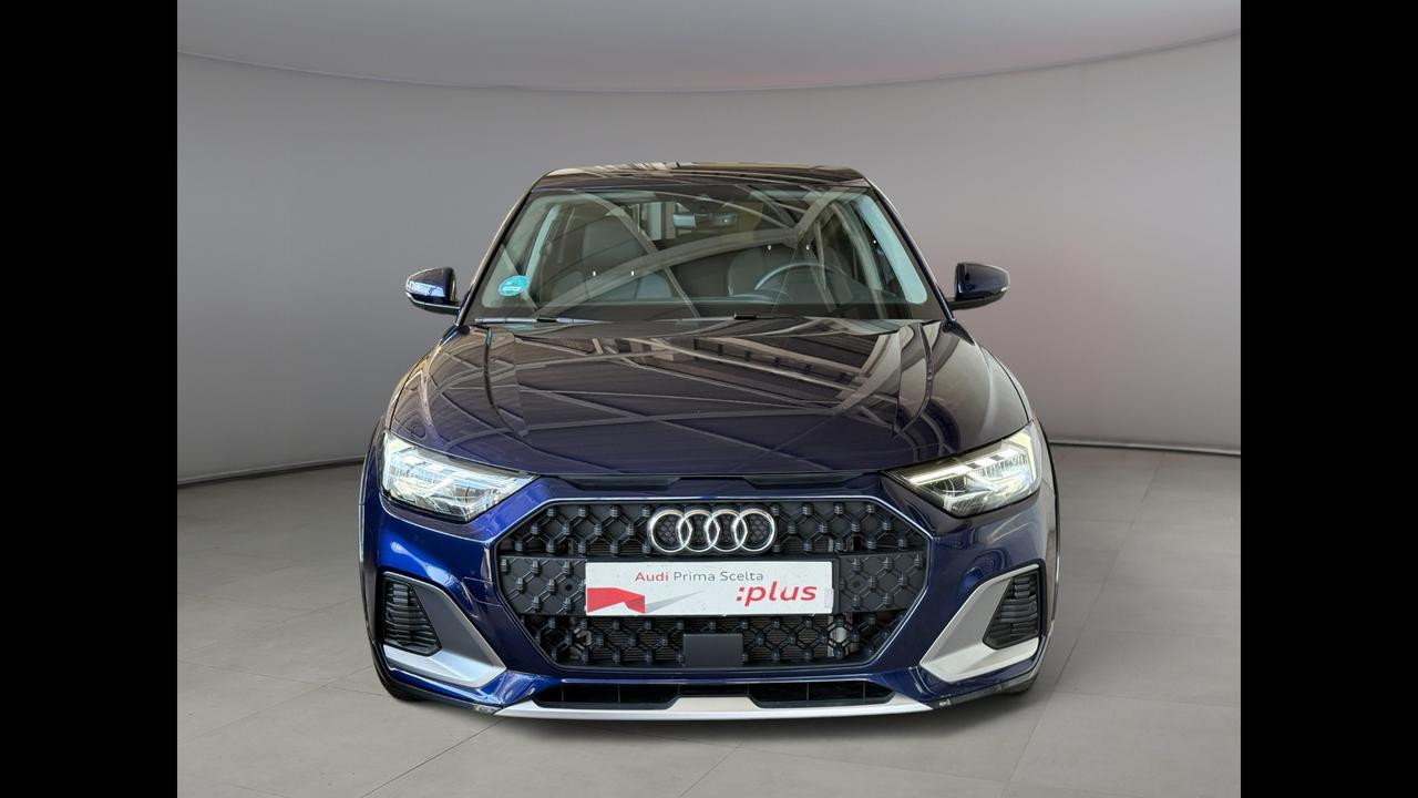 AUDI A1 II 2022 allstreet - A1 allstreet 30 1.0 tfsi Business 116cv