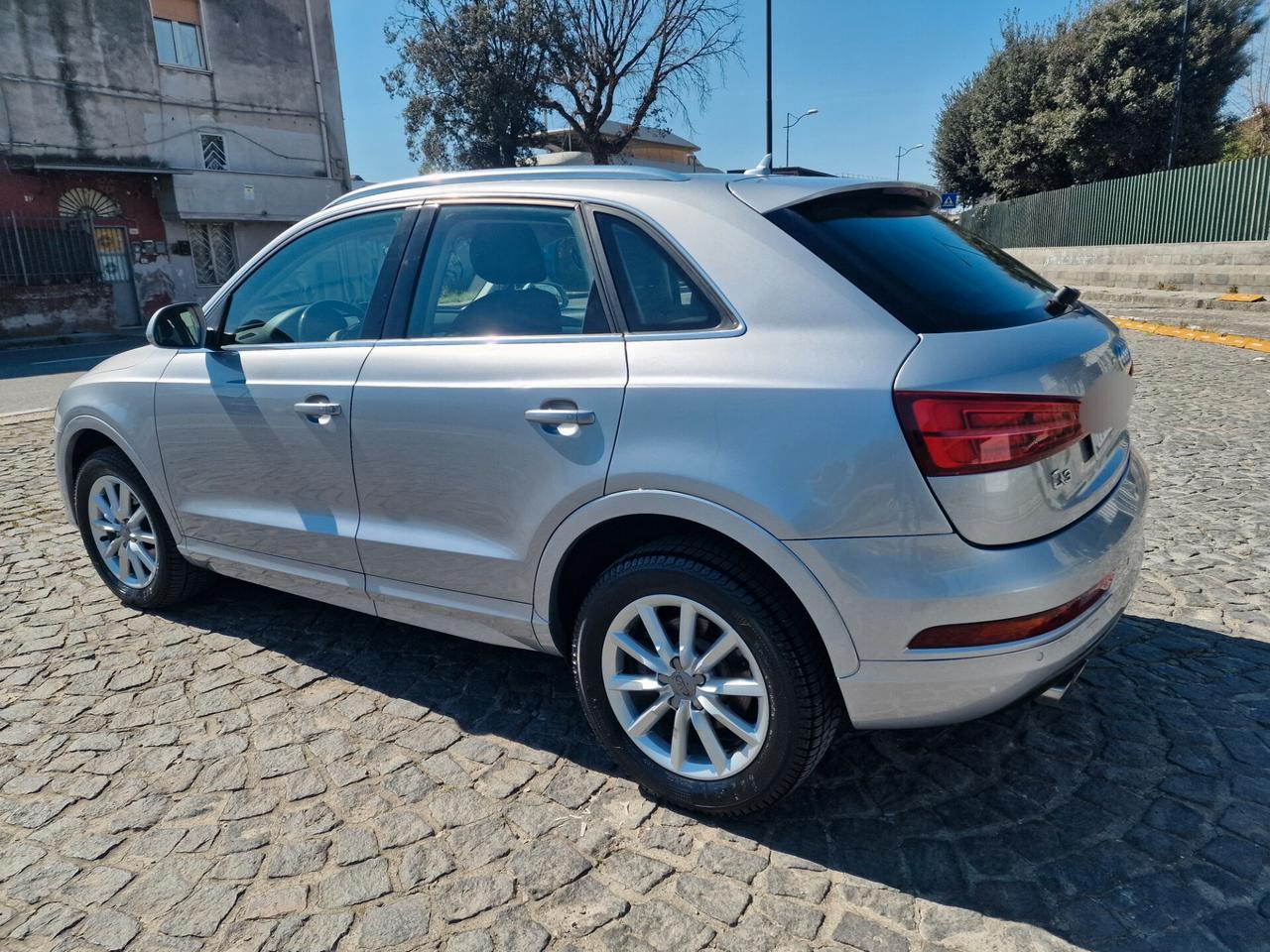 Audi Q3 2.0 TDI 150 CV quattro S tronic Sport