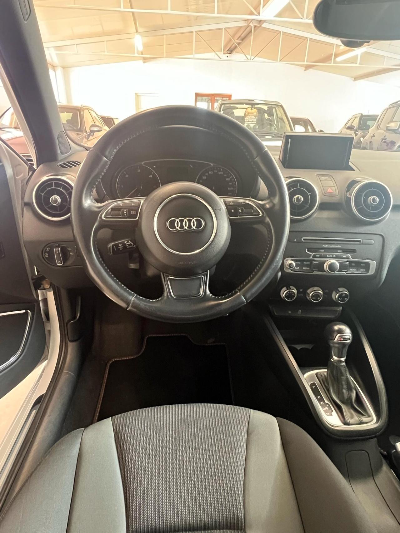 Audi A1 1.6 TDI 116 CV S tronic Sport