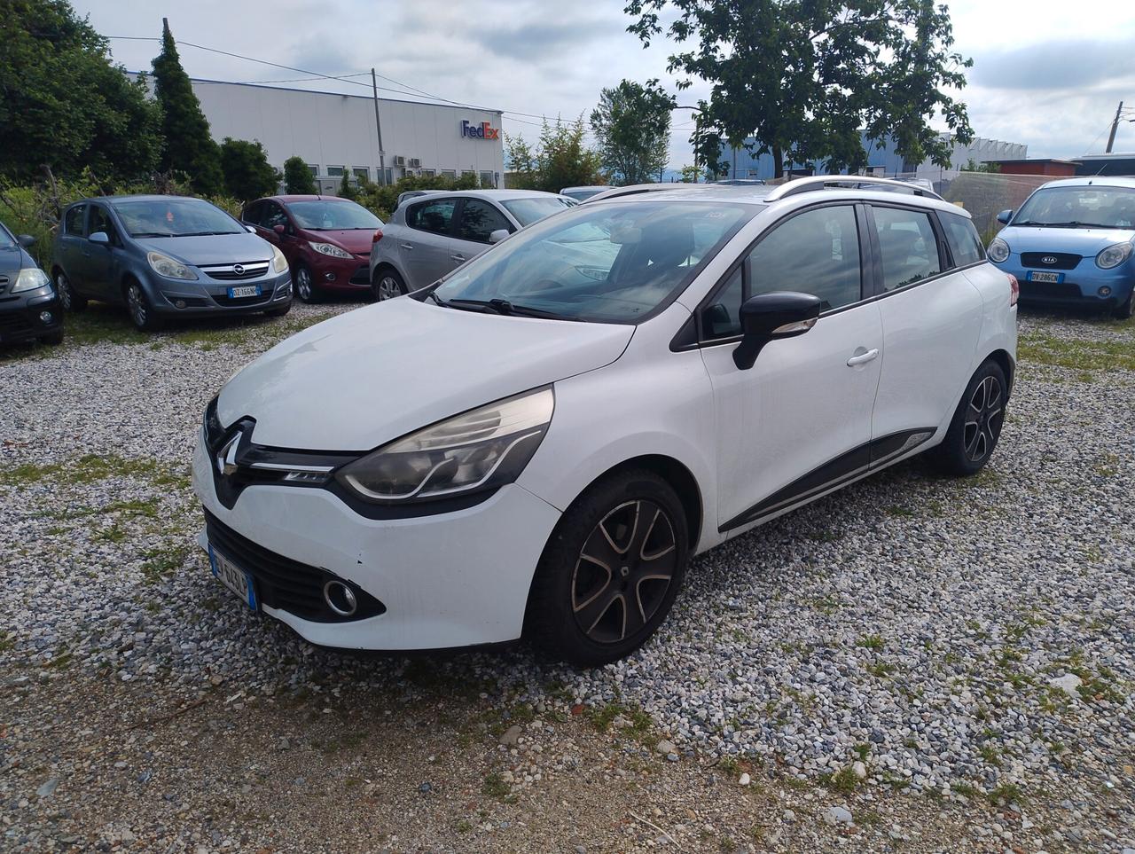 Renault Clio Sporter 1.5 dCi 8V 75CV Costume National