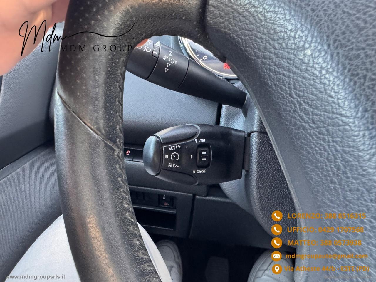 PEUGEOT 5008 1.6 HDi 115 CV Business