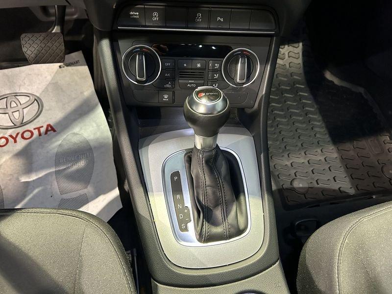 Audi Q3 Q3 2.0 TDI 150 CV S tronic Business