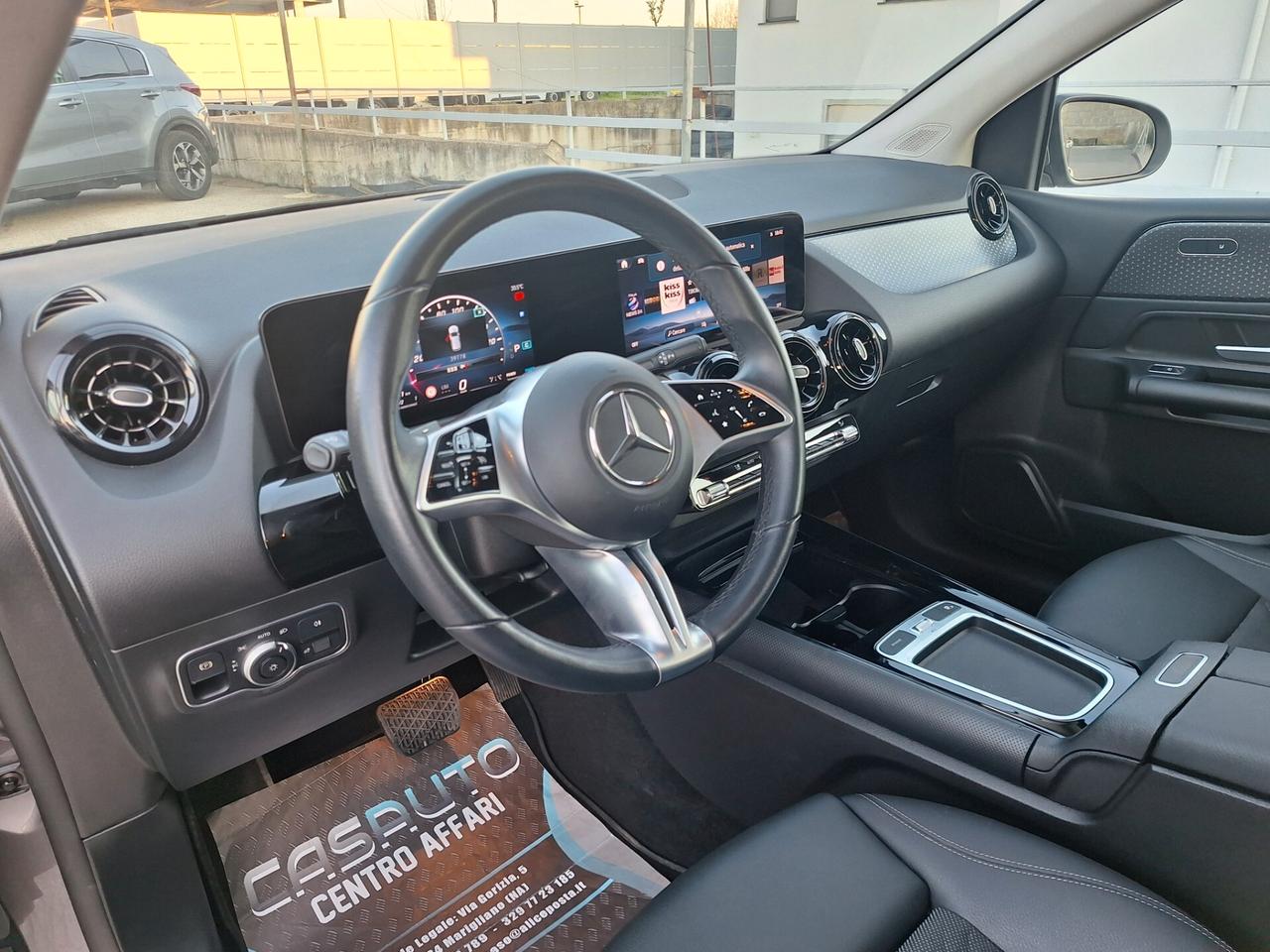 Mercedes-benz B 180 Automatic Advanced RETROCAM- 2023