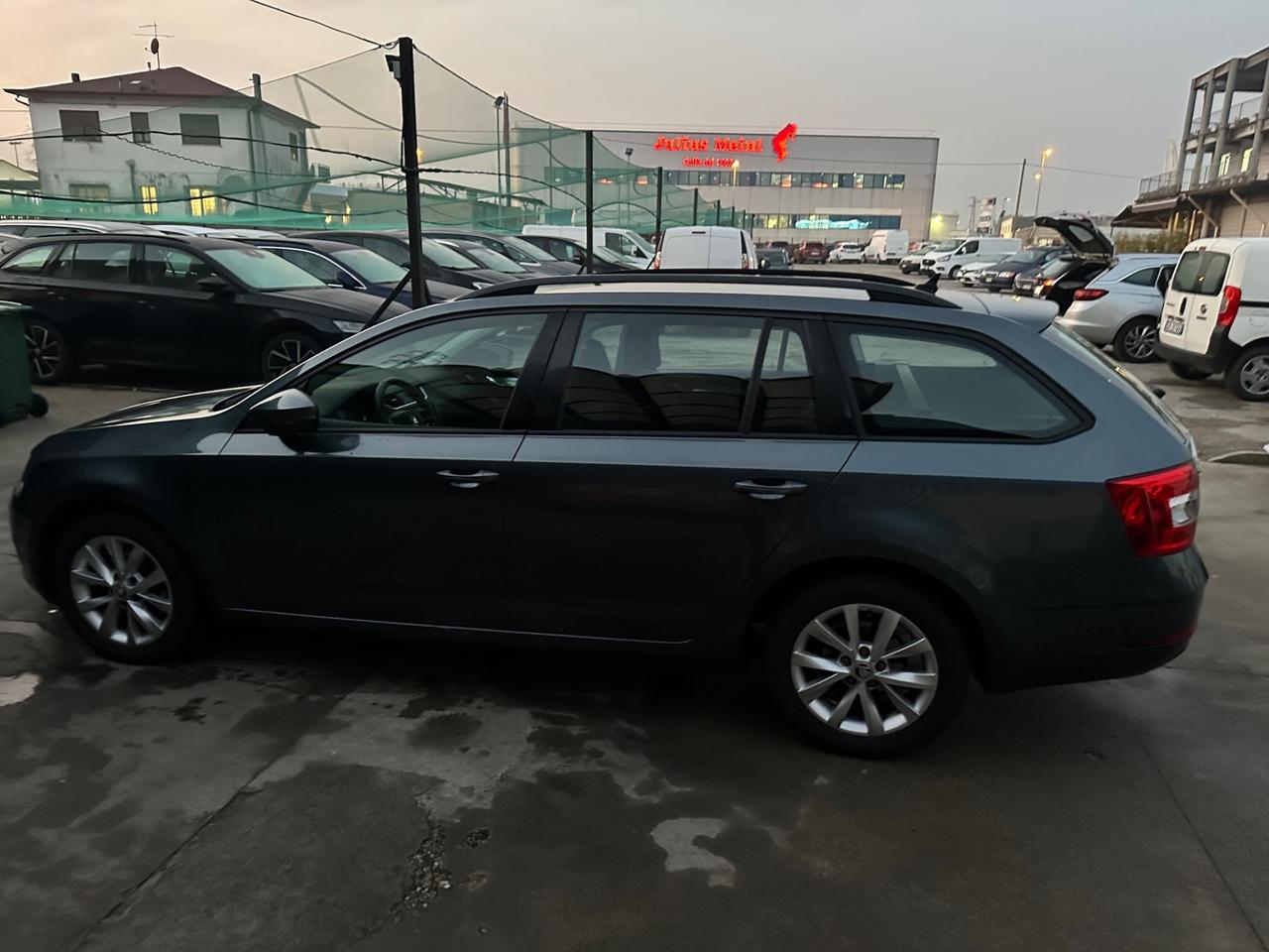 Skoda Octavia 1.6 TDI SCR 115 CV Executive