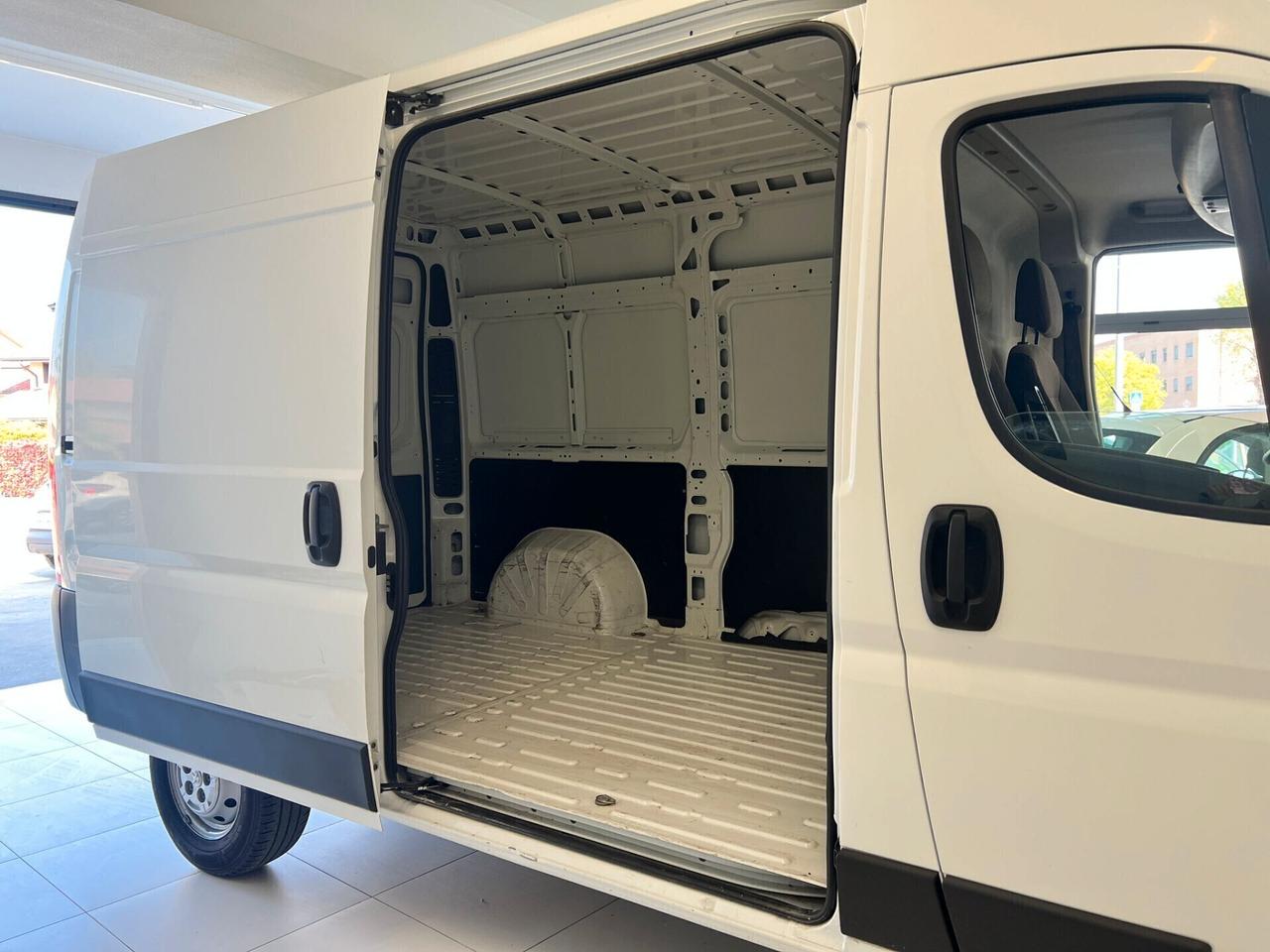 Peugeot Boxer 330 2.2 BlueHDi 140 S&S PM-TM Furgone