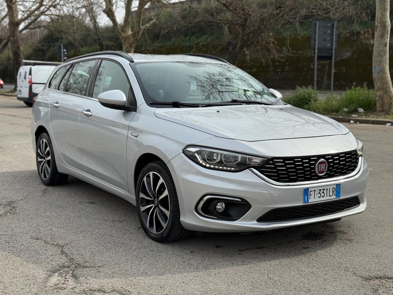 FIAT Tipo 2019 1.6Mtj Lounge 120cv Cambio Automatico